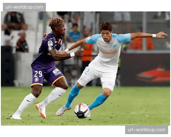 朗斯1-0小胜图卢兹，积分追平联赛第四名