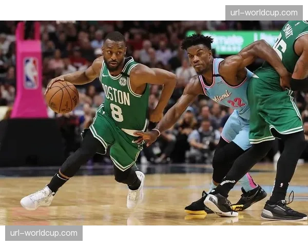 消息：攻防效率榜前列对决前瞻：凯尔特人与骑士的战术博弈